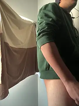 Snapshot of FlashyOcean53 chatting on February 11, 2026, 5:29 am FlashyOcean53 online show from February 11, 2026, 5:29 am