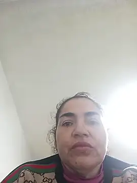 MaryRoze  online show from May 17, 2026, 4:29 pm