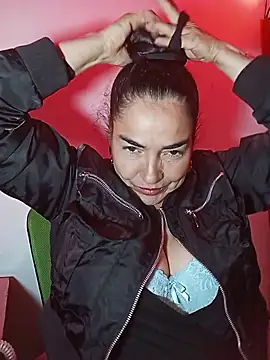 MaryRoze  online show from December 4, 2025, 11:37 pm