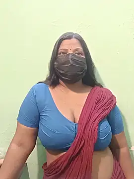 Snapshot of tamil_Nithya_J chatting on June 10, 2026, 11:22 am tamil Nithya J online show from June 10, 2026, 11:22 am