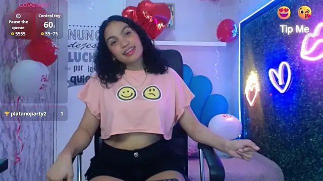 valeria martinez19 online show from February 19, 2026, 2:52 am