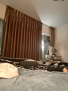 BKKxs Th online show from December 5, 2025, 2:37 pm