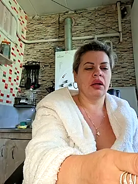 MilkySky online show from June 2, 2026, 8:47 am