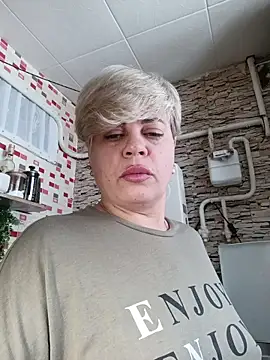 MilkySky online show from February 18, 2026, 7:49 am