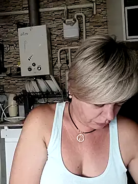 MilkySky online show from March 21, 2026, 9:19 pm