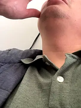 Snapshot of NathanielLux29 chatting on November 5, 2025, 4:54 pm NathanielLux29 online show from November 5, 2025, 4:54 pm