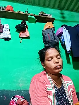 Sangita k online show from November 18, 2025, 3:26 pm