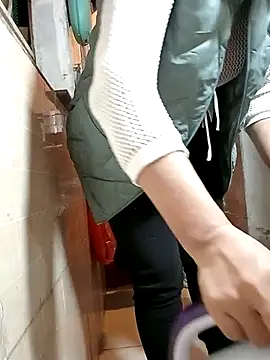 Snapshot of Drizzle-Rian chatting on January 11, 2026, 1:07 pm Drizzle-Rian online show from January 11, 2026, 1:07 pm