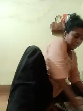 Snapshot of Sangita_g chatting on June 18, 2026, 4:33 am Sangita g online show from June 18, 2026, 4:33 am