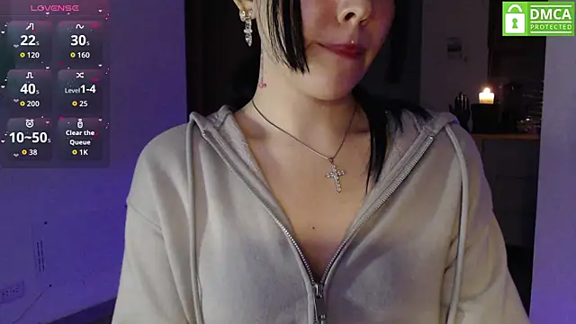 Snapshot of just_meko chatting on December 21, 2025, 12:57 am just meko online show from December 21, 2025, 12:57 am