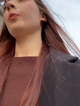 LilluKatten online show from November 22, 2025, 7:29 am