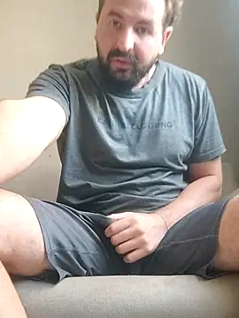 rooliv1 online show from March 4, 2026, 3:31 pm