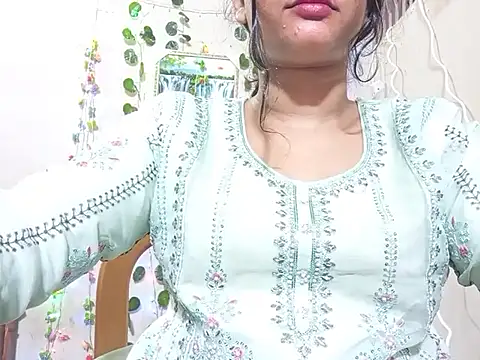 Nancy queen001 online show from November 27, 2025, 9:15 pm