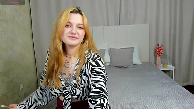 AnnaXPeach online show from November 8, 2025, 12:47 am