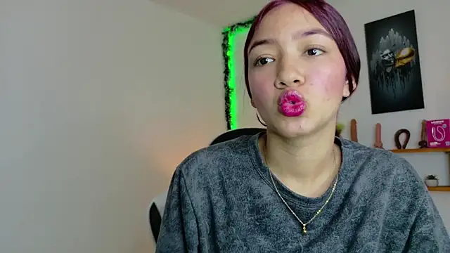 valeria aragon1107 online show from January 6, 2026, 6:23 pm