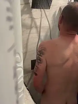 RobsBigD online show from November 14, 2025, 3:32 am