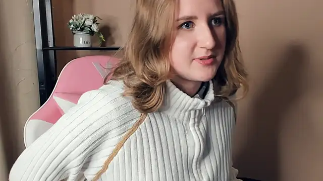 JeniceNagg online show from October 31, 2025, 3:19 pm