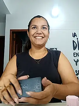 Samaraa Lee online show from November 25, 2025, 11:54 am