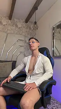 Snapshot of MAXTHOMSON chatting on February 25, 2026, 11:59 pm MAXTHOMSON online show from February 25, 2026, 11:59 pm