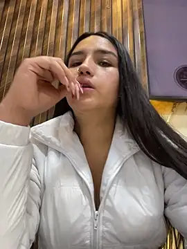 Samantha firee online show from February 14, 2026, 11:21 am