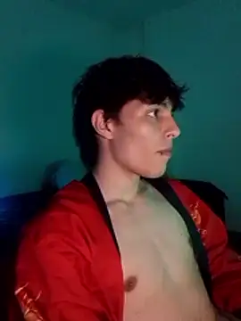 Snapshot of James_smm chatting on November 7, 2025, 8:35 pm James smm online show from November 7, 2025, 8:35 pm