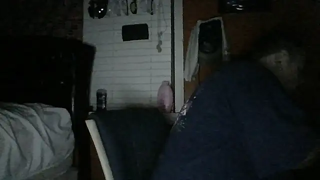 Snapshot of Theo269 chatting on January 19, 2026, 4:22 pm Theo269 online show from January 19, 2026, 4:22 pm