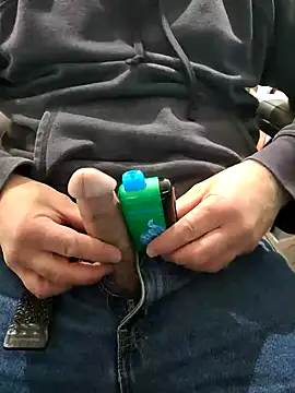 big Jizzy 125 online show from November 3, 2025, 3:45 am