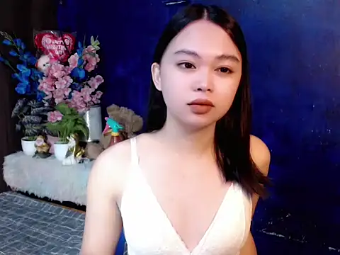 lustfullakim online show from March 15, 2026, 2:46 pm