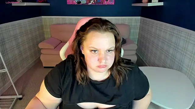 bbwsexis online show from November 24, 2025, 8:53 pm