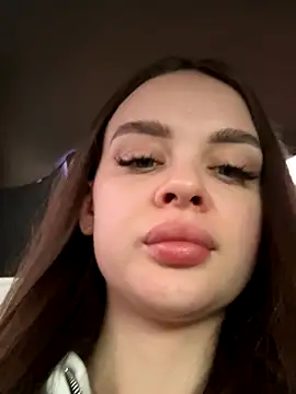 KristiRich online show from November 5, 2025, 8:17 am