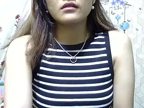 Snapshot of maira_33 chatting on January 15, 2026, 7:56 am maira 33 online show from January 15, 2026, 7:56 am