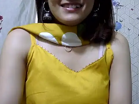 maira 33 online show from February 8, 2026, 8:01 am