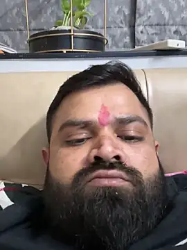 alan0ass online show from November 18, 2025, 1:03 pm