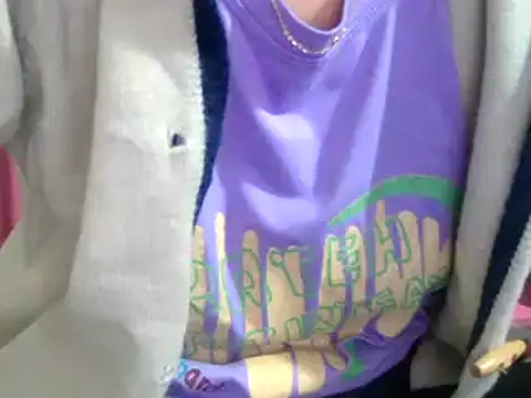 LunoChucki online show from November 18, 2025, 1:32 am