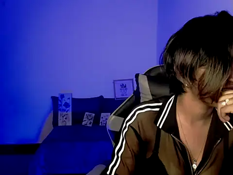 Samanta 777 online show from November 7, 2025, 3:11 am