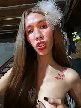 bellaUtops online show from February 20, 2026, 9:28 pm