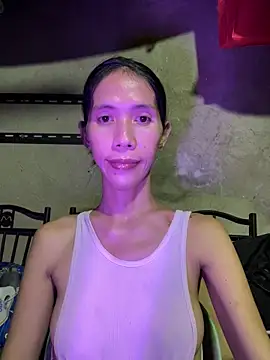 bellaUtops online show from April 8, 2026, 3:02 pm