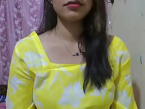 Snapshot of pragya_44 chatting on February 2, 2026, 3:33 pm pragya 44 online show from February 2, 2026, 3:33 pm