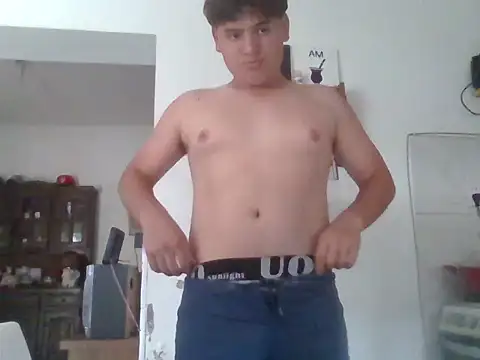 Myboy0020 online show from January 9, 2026, 6:26 pm