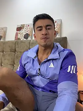 Chris Clarck online show from December 20, 2025, 8:22 pm