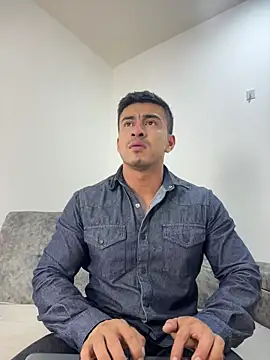 Chris Clarck online show from November 10, 2025, 8:25 pm