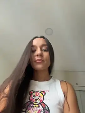 Brunettecollins05 online show from February 28, 2026, 8:52 pm