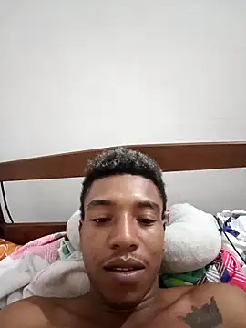 Snapshot of Carlosccj20 chatting on November 1, 2025, 4:52 am Carlosccj20 online show from November 1, 2025, 4:52 am