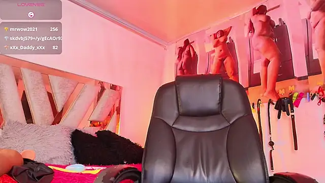 Ebonynaughty online show from December 2, 2025, 1:50 am