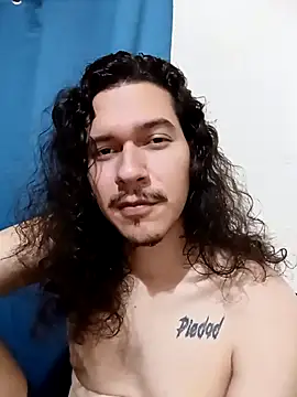 OnixAgata0 online show from April 5, 2026, 1:12 am