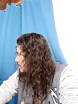 OnixAgata0 online show from April 15, 2026, 1:55 am