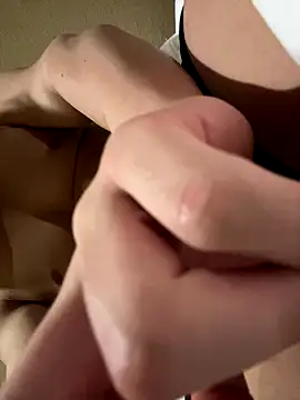 Snapshot of Sho_macho chatting on November 24, 2025, 1:11 pm Sho macho online show from November 24, 2025, 1:11 pm