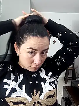 NathyMilf  online show from December 3, 2025, 4:02 am