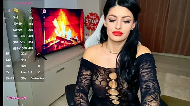 Myla-b online show from January 5, 2026, 10:02 pm