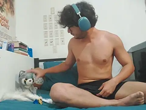 Snapshot of jay_for_funS2 chatting on November 1, 2025, 5:18 pm jay for funS2 online show from November 1, 2025, 5:18 pm